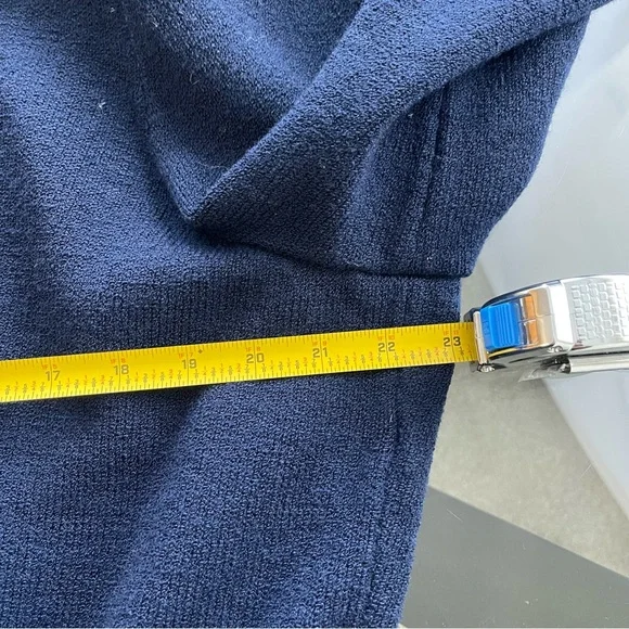 St. John Basics Cardigan Womens L Navy Blue Santana Knit Jacket Sweater Luxury - Picture 6 of 9